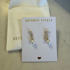 UNTAMED PETALS BY AMANDA JUDGE White Pearl Dangle Earrings